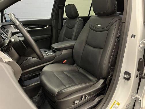 2023 Cadillac XT6 Premium Luxury AWD