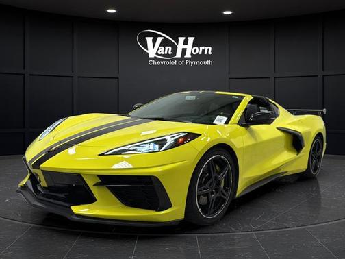 Accelerate Yellow Metallic 2021 Chevrolet Corvette Stingray w/3LT
