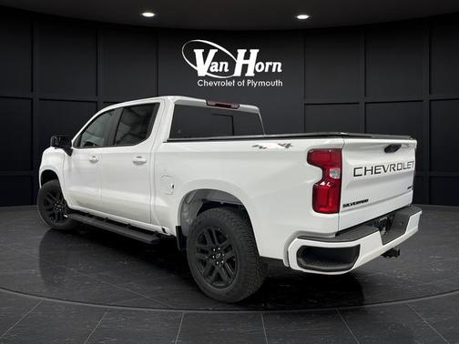 Summit White 2026 Chevrolet Silverado 1500 RST