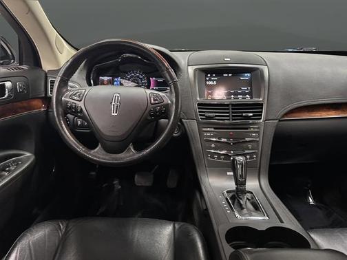 2018 Lincoln MKT Reserve