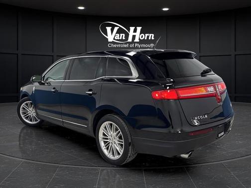 2018 Lincoln MKT Reserve