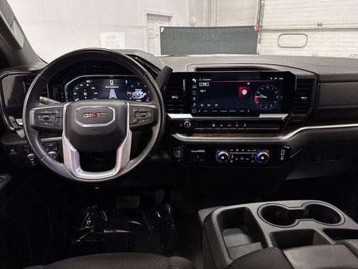 2024 GMC Sierra 2500 SLE