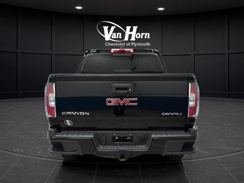 Onyx Black 2020 GMC Canyon Denali