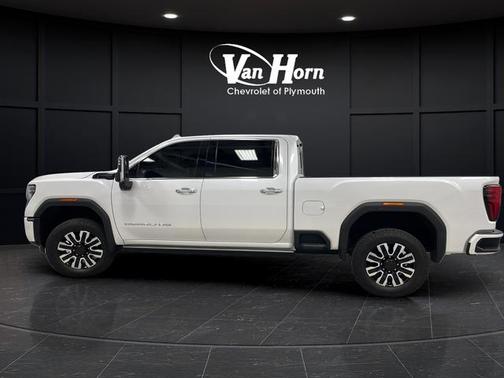 White Frost Tri-Coat 2024 GMC Sierra 2500 Denali Ultimate