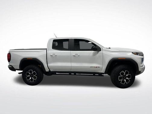 2024 GMC Canyon AT4X