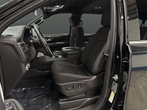 2024 GMC Yukon XL SLE