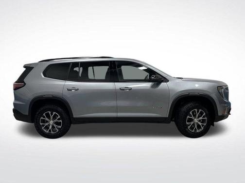 2024 GMC Acadia AT4
