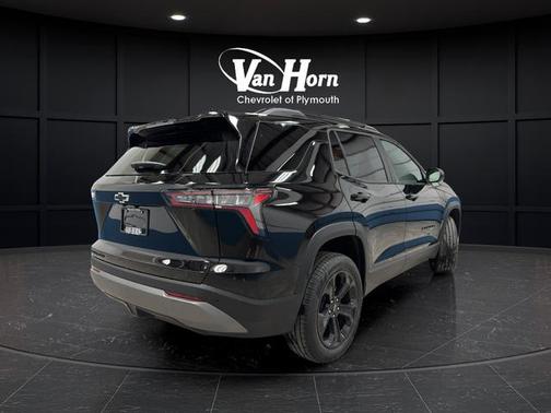 Mosaic Black Metallic 2026 Chevrolet Equinox LT