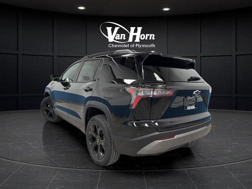 Mosaic Black Metallic 2026 Chevrolet Equinox LT