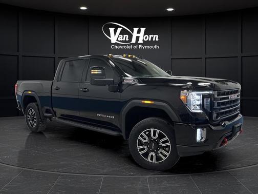 Onyx Black 2022 GMC Sierra 2500 AT4