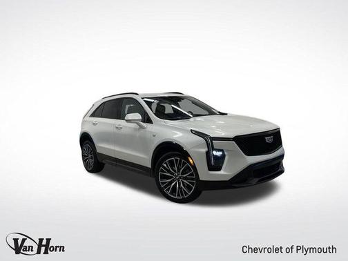2024 Cadillac XT4 Sport