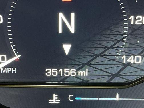 2022 GMC Yukon AT4