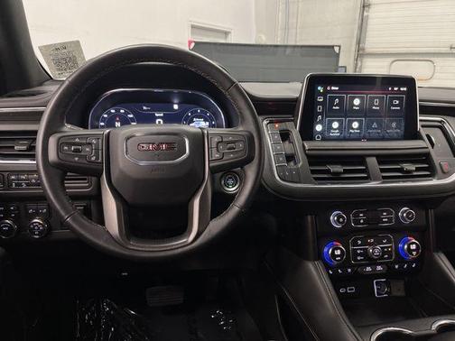 2022 GMC Yukon AT4
