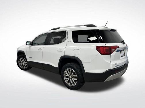 2018 GMC Acadia SLE-2