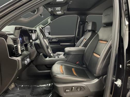 2025 GMC Sierra 3500 AT4