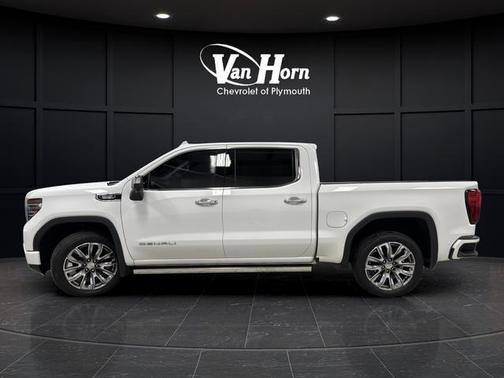 Summit White 2024 GMC Sierra 1500 Denali