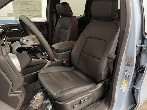 2025 Chevrolet Colorado LT