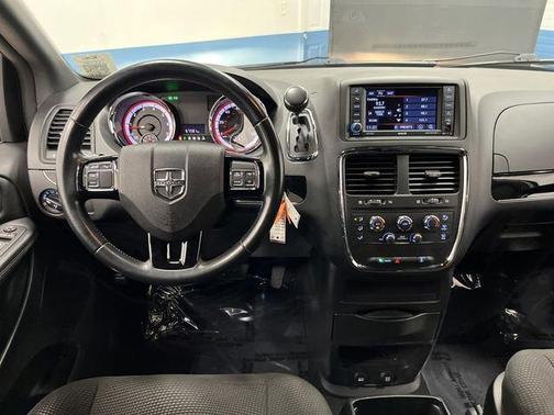2020 Dodge Grand Caravan SE