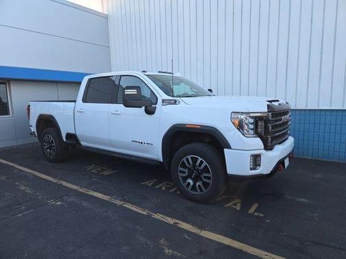 Summit White 2021 GMC Sierra 2500 AT4
