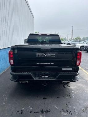 2022 GMC Sierra 1500 Elevation