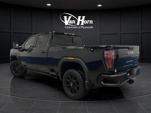 2024 GMC Sierra 2500 AT4