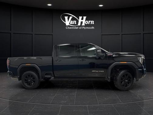 2024 GMC Sierra 2500 AT4