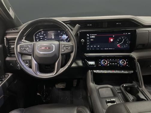 2024 GMC Sierra 2500 AT4