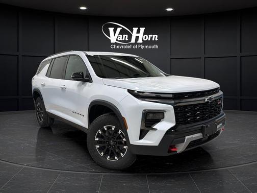 Polar White 2026 Chevrolet Traverse Z71