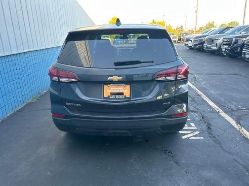 2022 Chevrolet Equinox LS