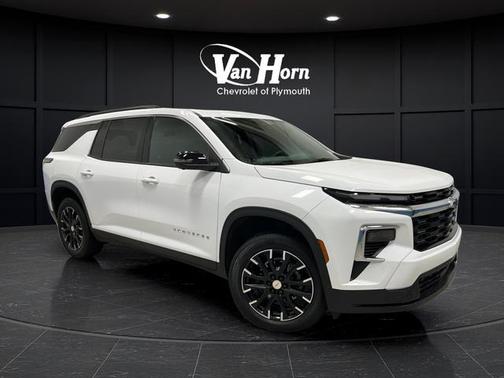 Summit White 2025 Chevrolet Traverse LT