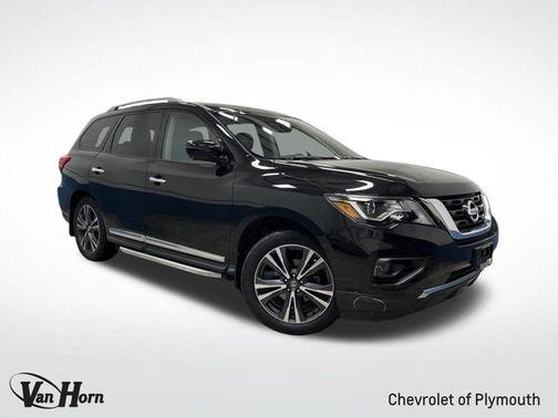 2020 Nissan Pathfinder Platinum