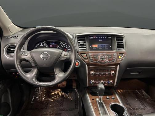 2020 Nissan Pathfinder Platinum