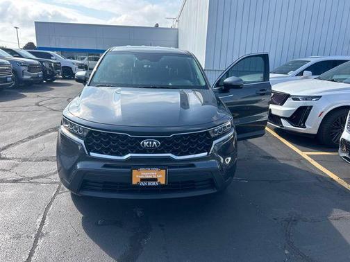 2021 Kia Sorento LX