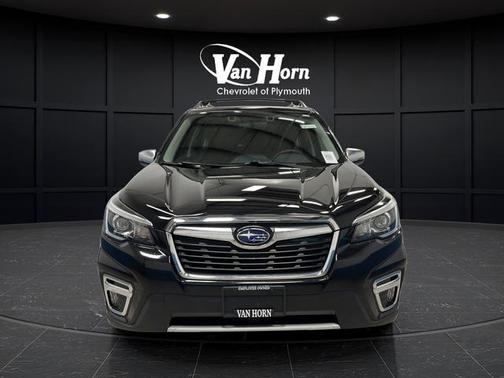 Crystal Black Silica 2019 Subaru Forester Touring