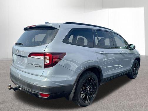 2022 Honda Pilot Black Edition