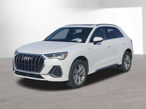 2024 Audi Q3 45 S line Premium