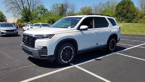 Platinum White Pearl 2026 Honda Pilot Touring S