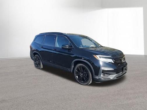 2021 Honda Pilot Black Edition