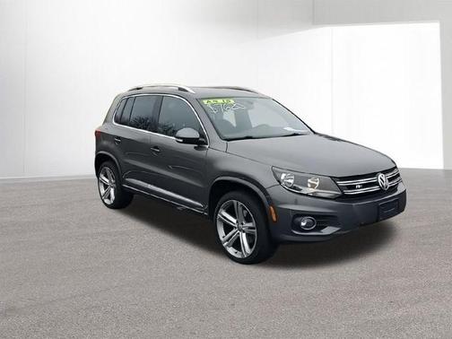 2016 Volkswagen Tiguan R-Line