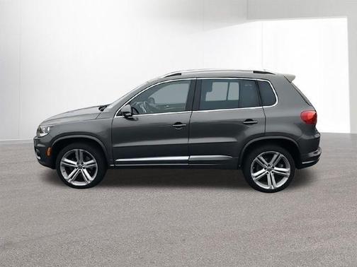 2016 Volkswagen Tiguan R-Line