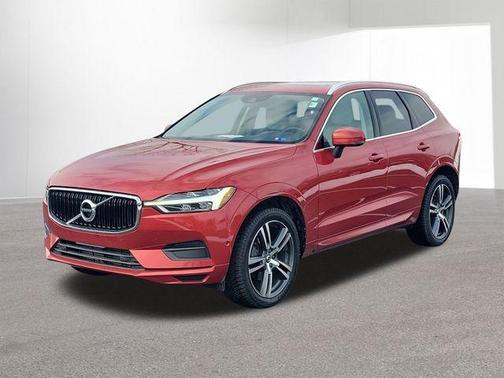 2019 Volvo XC60 T5 Momentum