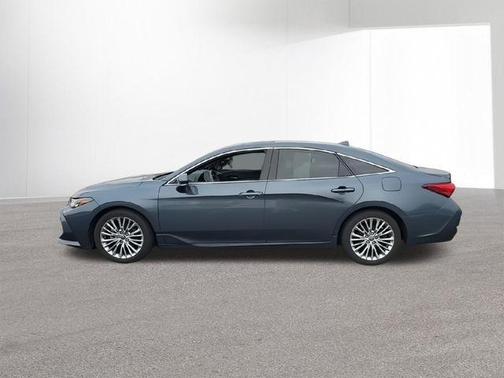 2022 Toyota Avalon Limited