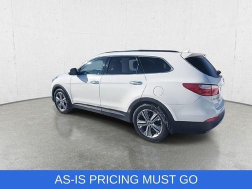 2016 Hyundai SANTA FE SE