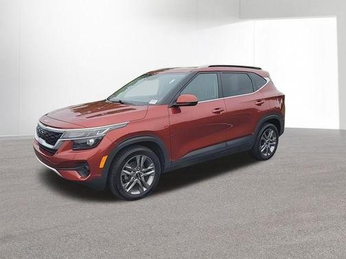 Mars Orange 2022 Kia Seltos S