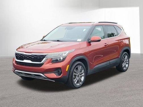 Mars Orange 2022 Kia Seltos S