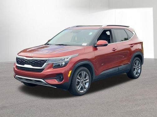 Mars Orange 2022 Kia Seltos S