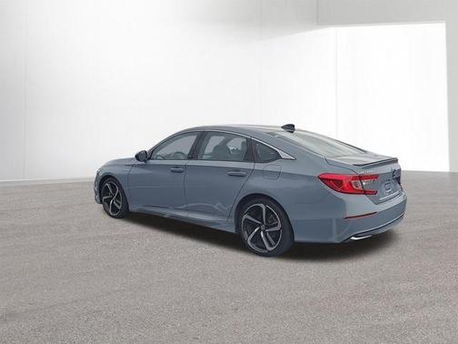 Sonic Gray Pearl 2022 Honda Accord Hybrid Sport