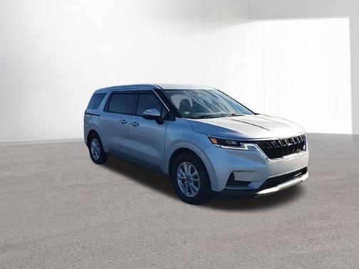 2022 Kia Carnival LXS