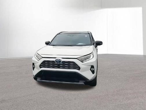 2020 Toyota RAV4 Hybrid XSE