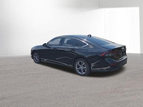 Crystal Black Pearl 2024 Honda Accord EX